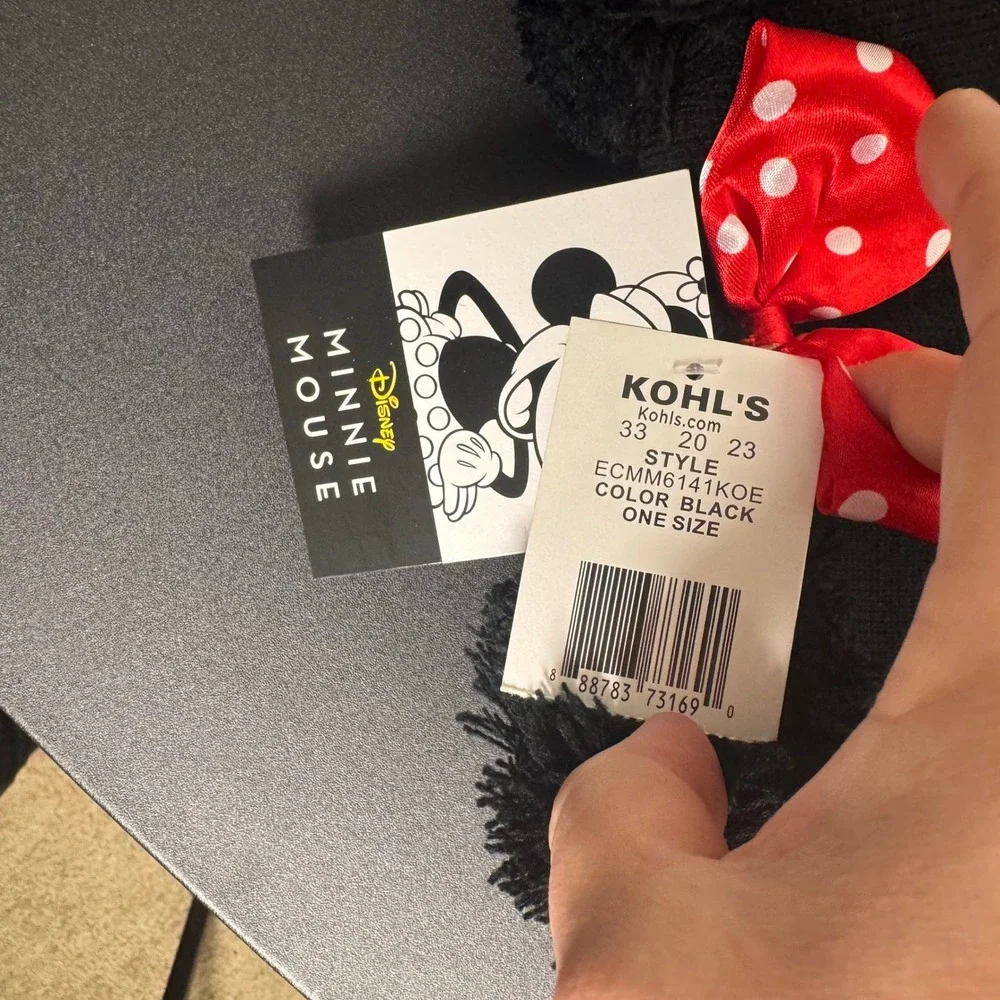 Disney Minnie Mouse Beanie Kids One Size Black Red Polka Dot Bow Pom Pom Ears